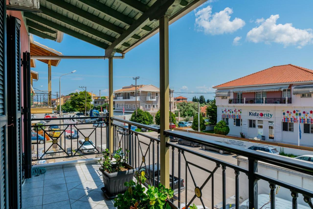 G.R Luxury Apartment Kalligoni Dış mekan fotoğraf