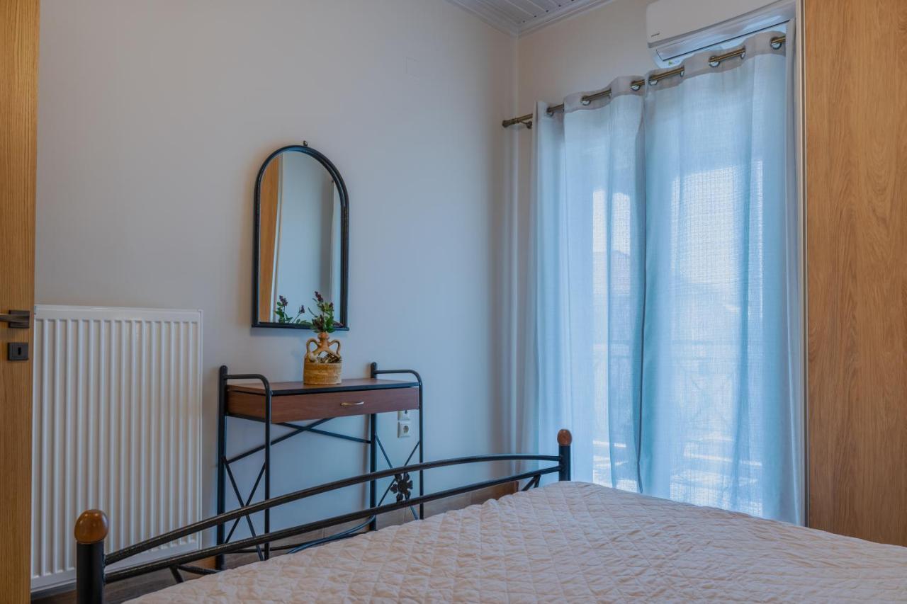 G.R Luxury Apartment Kalligoni Dış mekan fotoğraf
